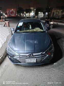 هیوندای ئەلەنترا